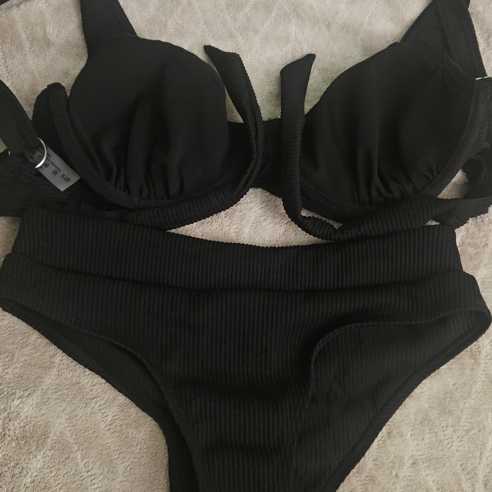 Black Ribbed Bikini Set - Picture 2 of 3